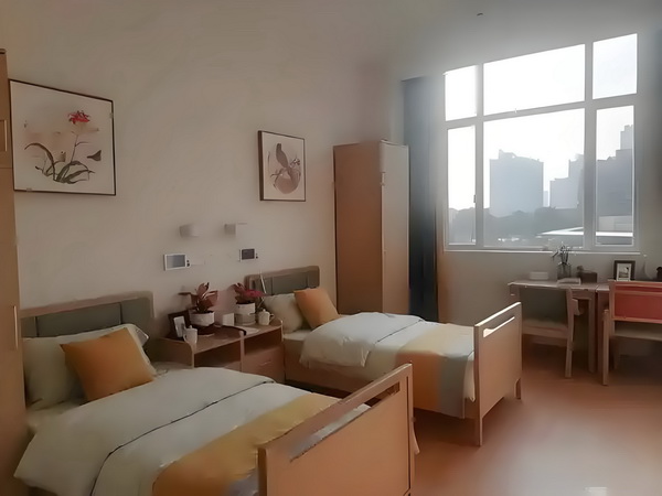 深户哪些证_变态男躲女神床下，尺度生猛的日本电影！ 尺投资股权一级三是市场专业